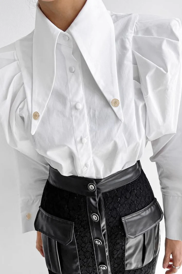 Unique Victorian Point Collar Blouse - konjwa