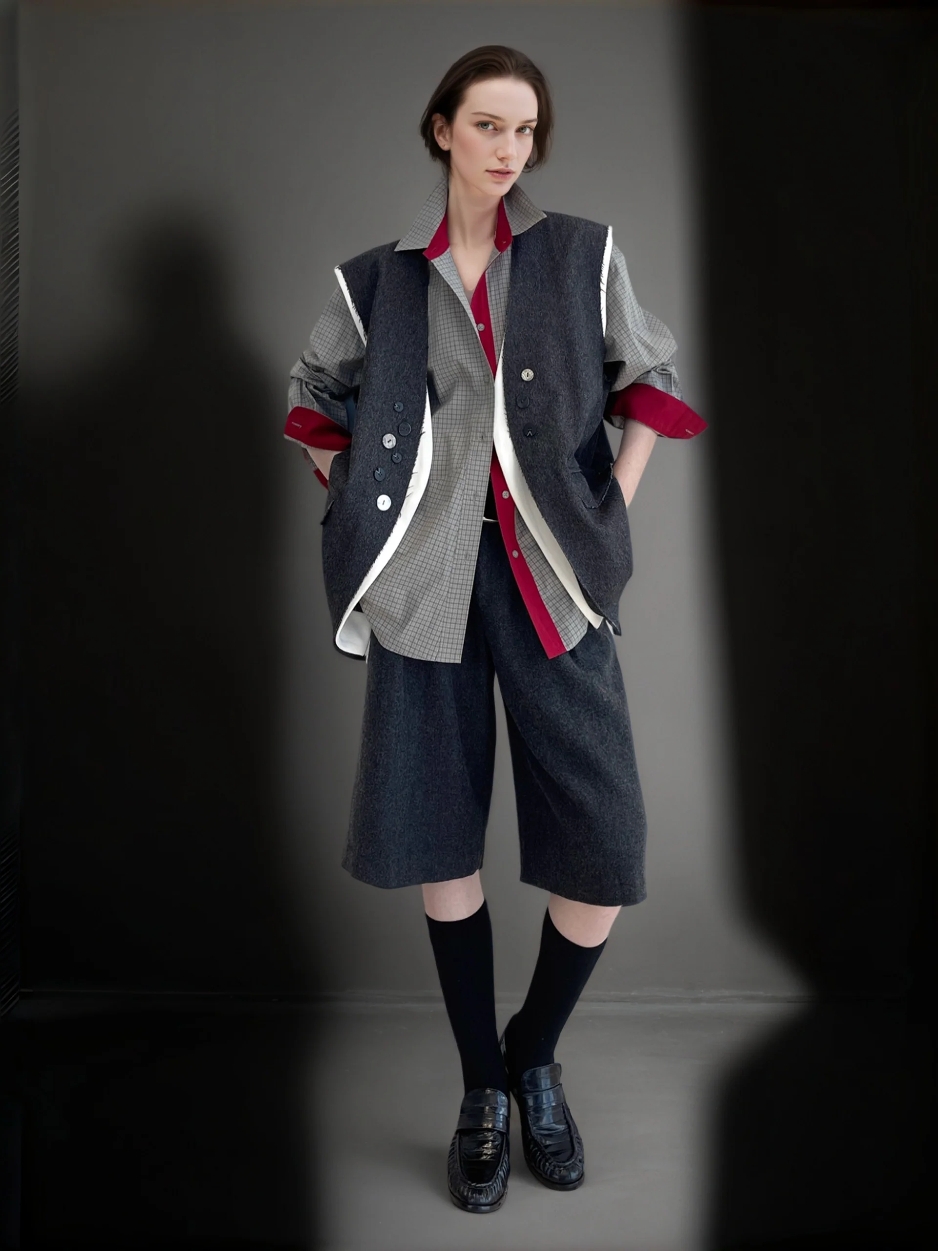 Two-Piece Style Blazer Vest for Women | Contrast Stitching Multi-Button Sleeveless Waistcoat - konjwa