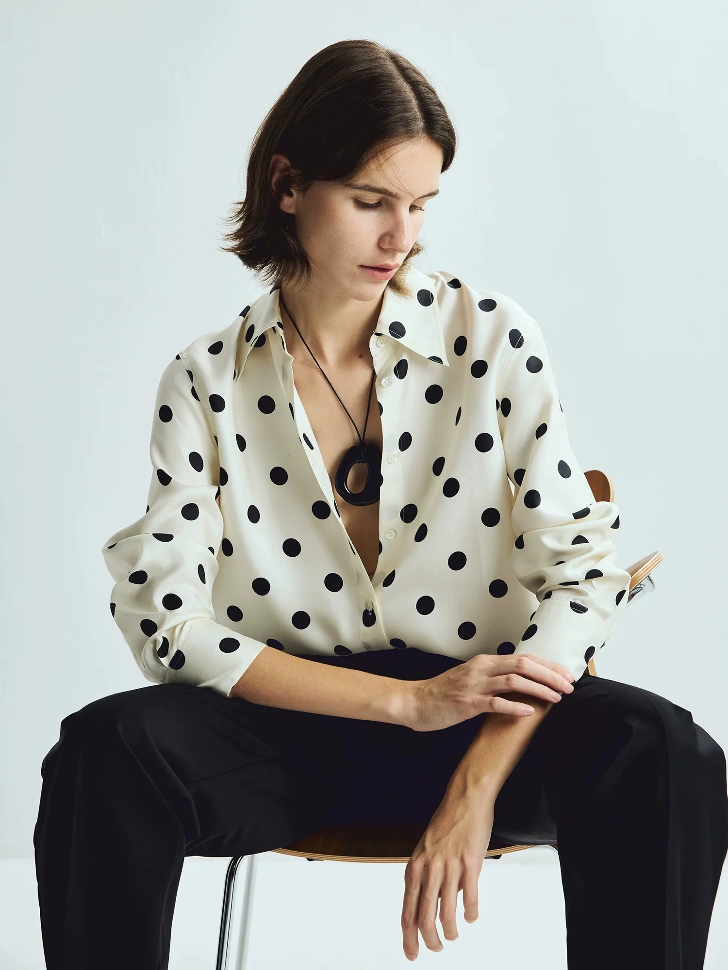 French Vintage Black & White Silk Polka-Dot Shirt – 100% Mulberry Silk Relaxed Collared Blouse - konjwa