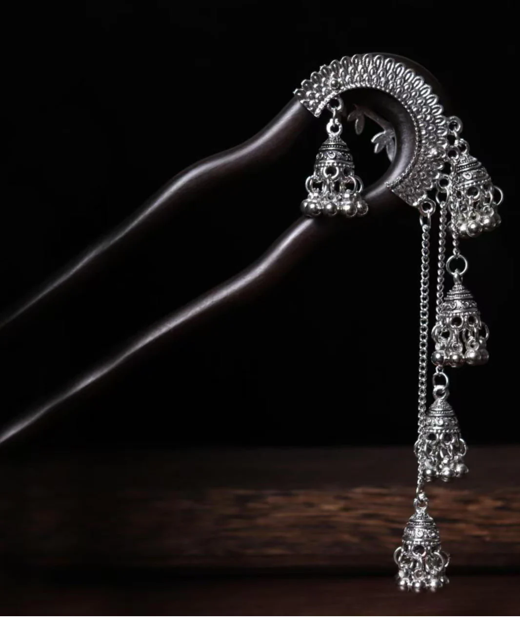 Vintage Black Wooden Bell Tassel Hairpin - konjwa