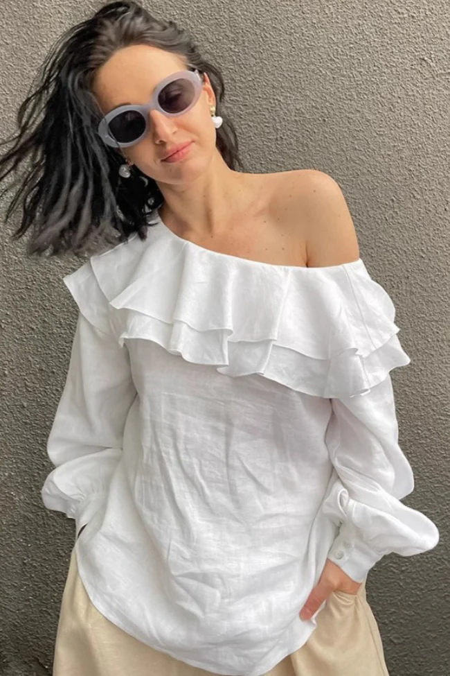 Slash Neck Ruffle Trim Blouse - konjwa