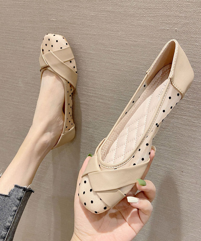 Women Black Dot Faux Leather Buckle Strap Flat Shoes - konjwa