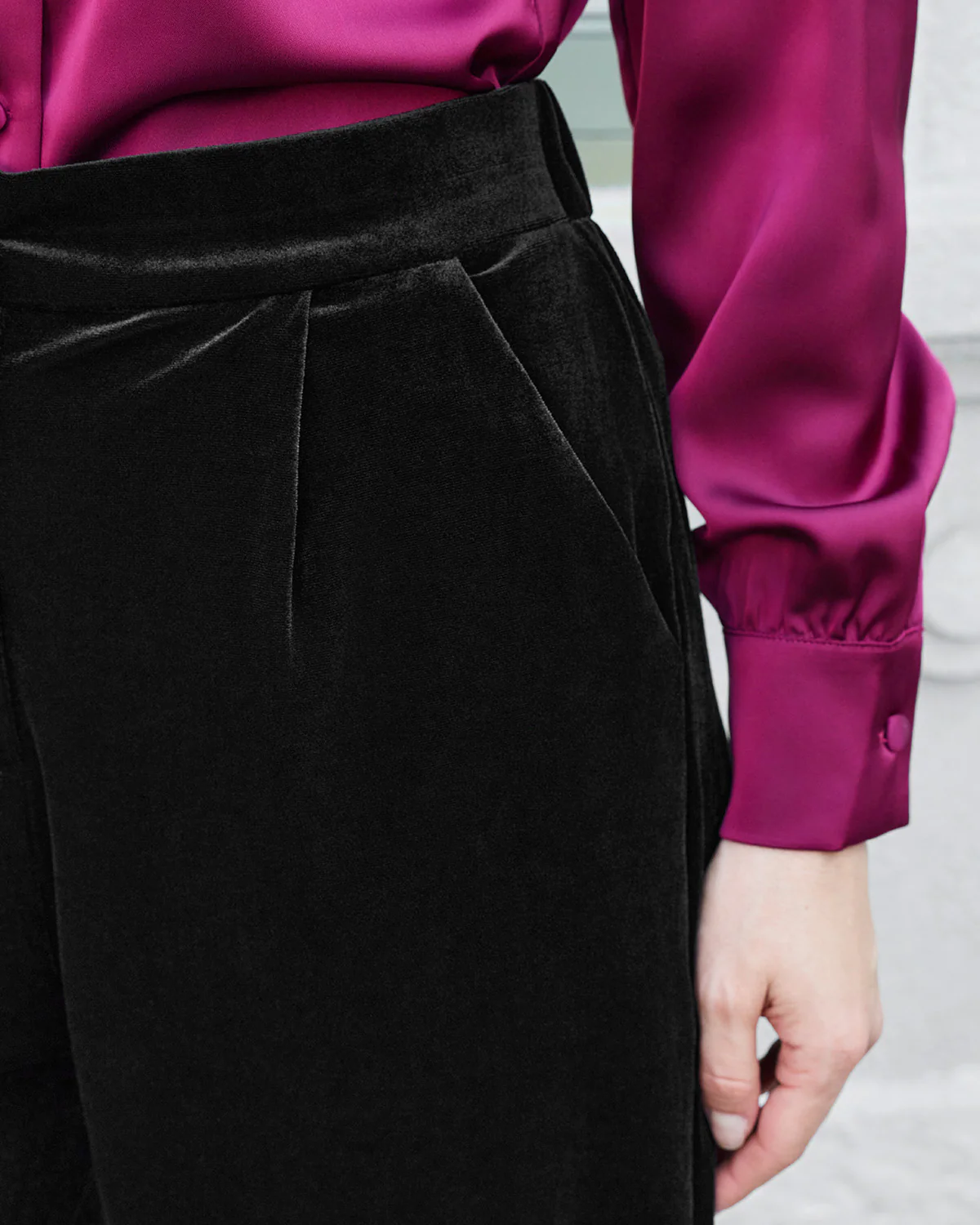 Black Velour Natural Waisted Straight Pants - konjwa