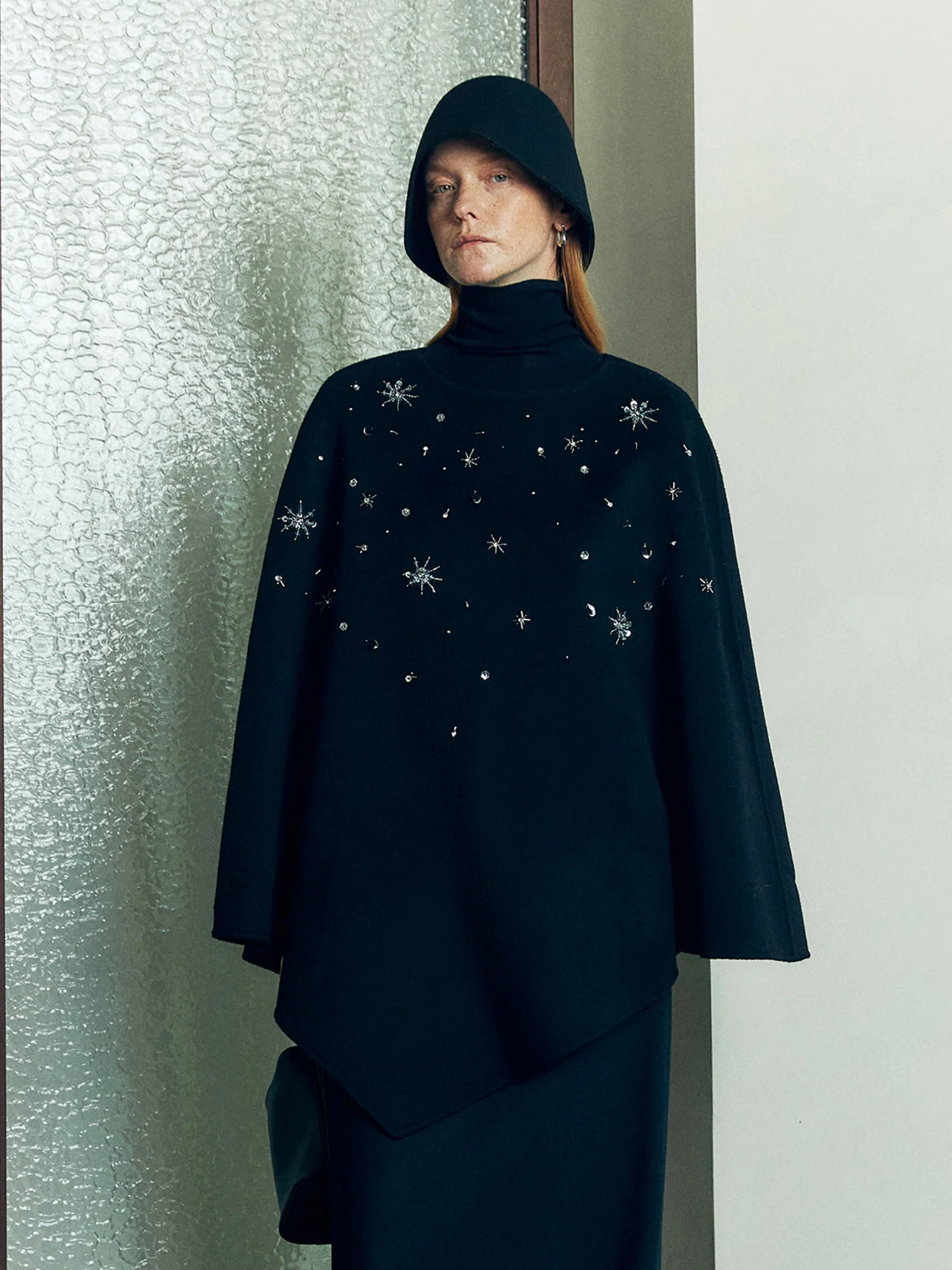 French Elegant Wool Cape Coat – New Winter Woolen Jacket with 3D Snowflake Beading - konjwa