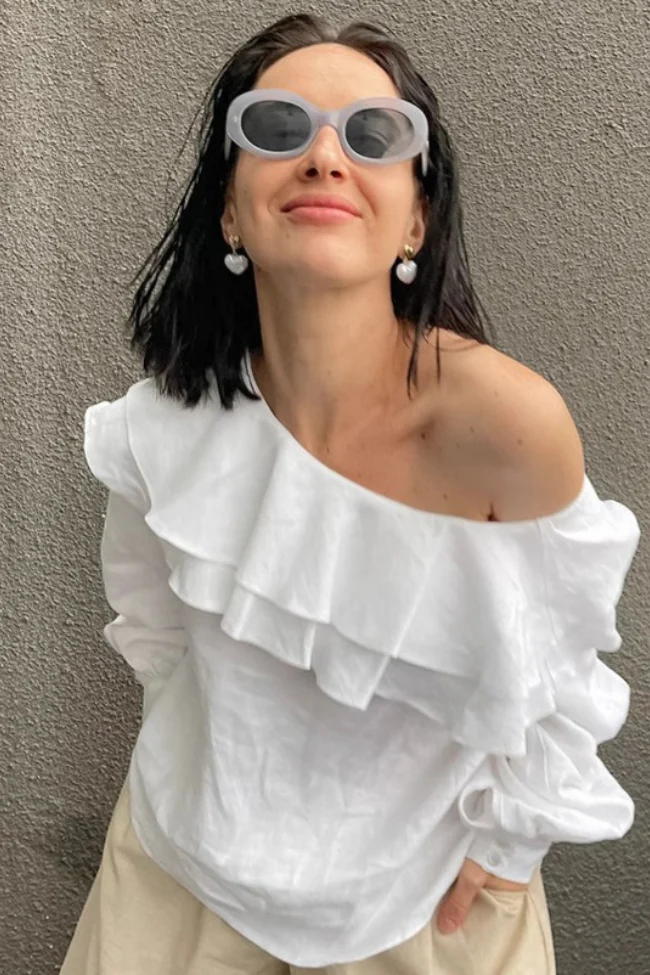Slash Neck Ruffle Trim Blouse - konjwa
