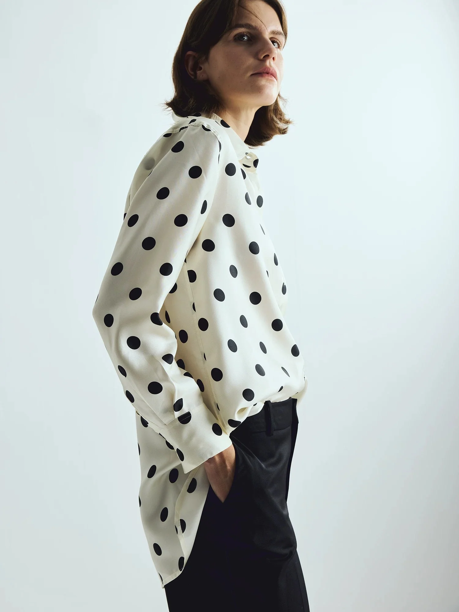 French Vintage Black & White Silk Polka-Dot Shirt – 100% Mulberry Silk Relaxed Collared Blouse - konjwa